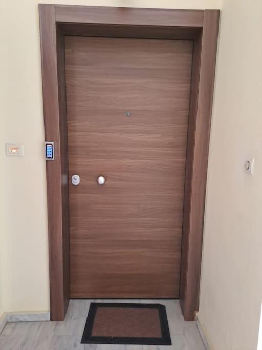 Δίπλα Στο Πάρκο Kalamata Exterior foto
