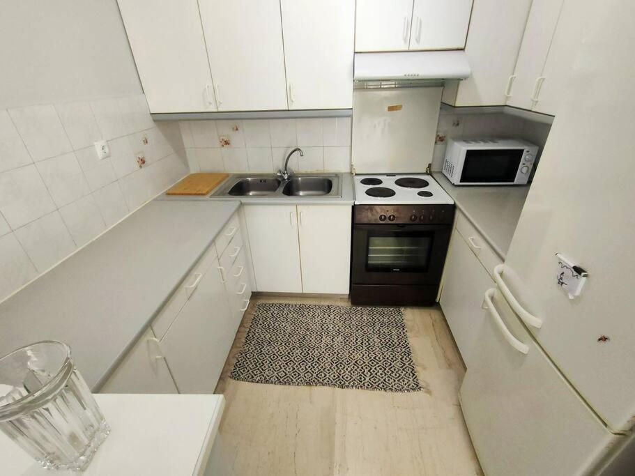 Δίπλα Στο Πάρκο Kalamata Exterior foto
