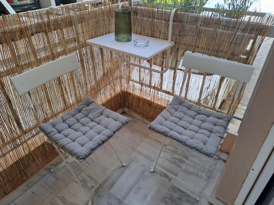 Δίπλα Στο Πάρκο Kalamata Exterior foto